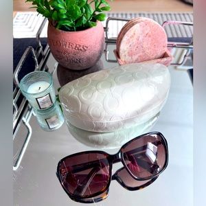 Coach Autumn tortoise sunglasses